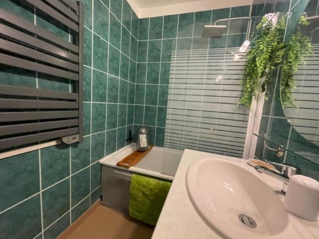 Appart 2 Etoiles 6-8 Pers Piau Engaly L Ours Residence Moudang II Pied Pistes Aragnouet Bagian luar foto